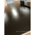 Madera contrachapada impermeable de 18m m con base combinada de la película de Brown